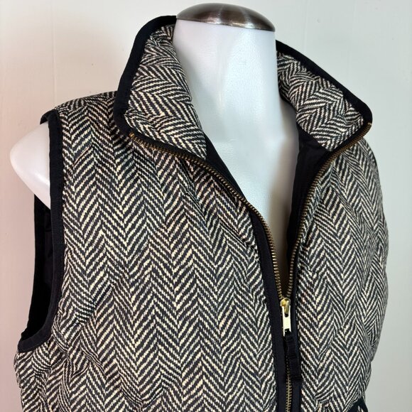 J. Crew Quilted Puffer Vest Small Black Ivory Herringbone Down-Filled Preppy - Picture 3 of 9